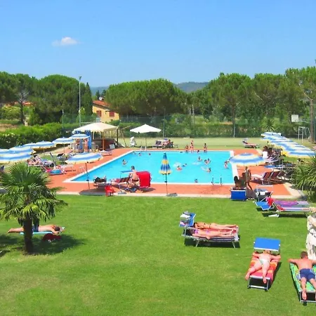 Inviting Holiday In Castiglione Del Lago With Garden * Borghetto (Umbria)