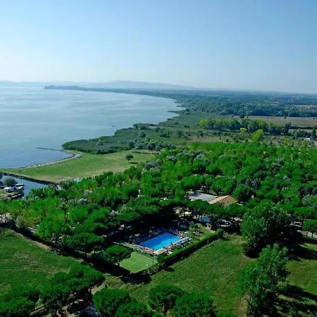 Inviting Holiday In Castiglione Del Lago With Garden Σπίτι διακοπών Borghetto (Umbria)