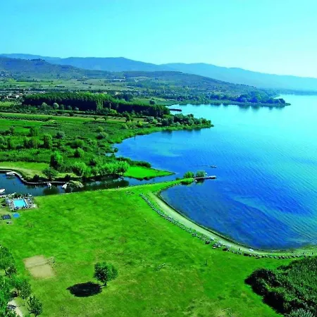 Inviting Holiday In Castiglione Del Lago With Garden Σπίτι διακοπών *