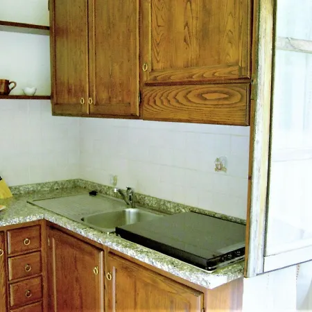 Inviting Holiday In Castiglione Del Lago With Garden 펜션 Borghetto (Umbria)